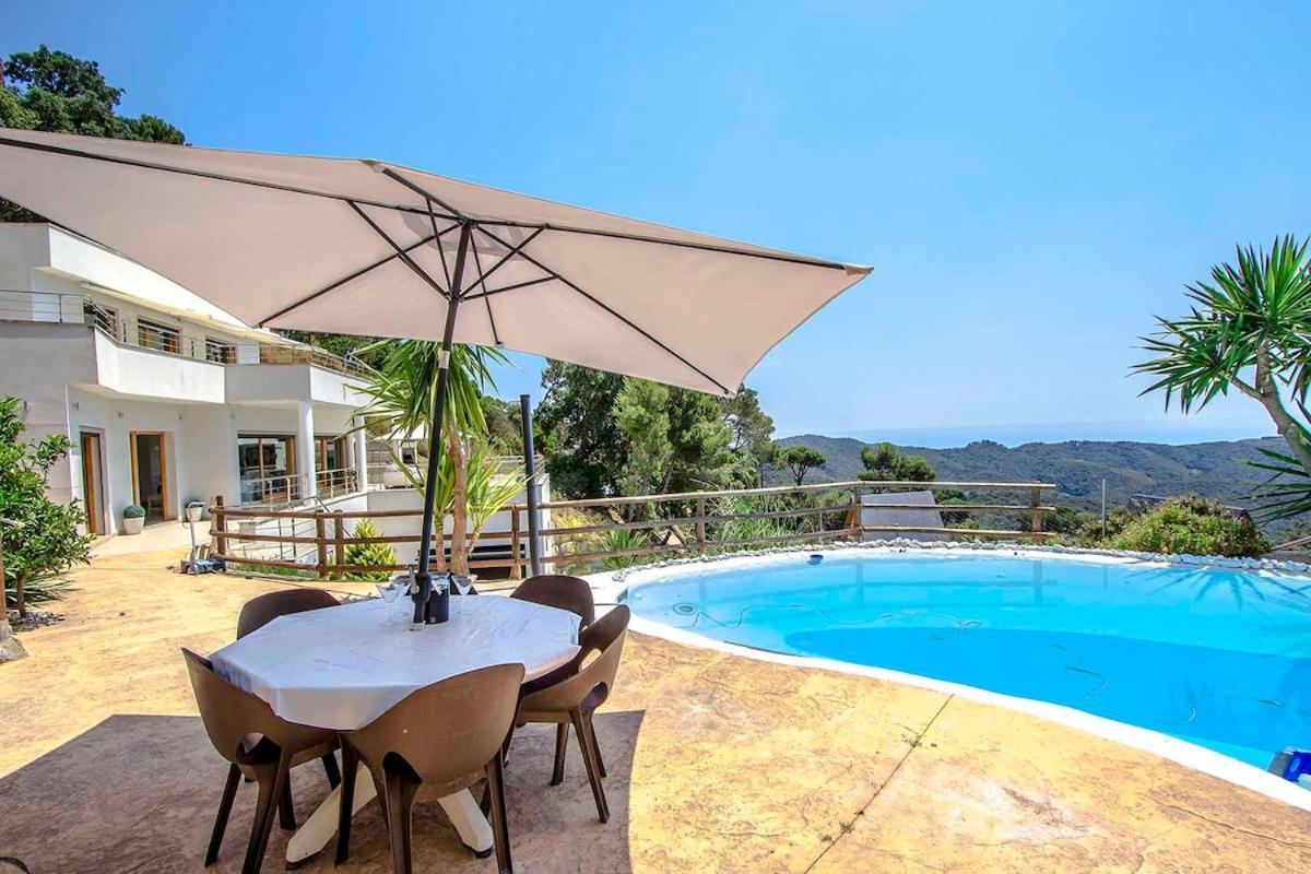 Catalunya Casas Modern Magnificence , Only A Few Km To The Beach! Sant Cebria de Vallalta Ngoại thất bức ảnh